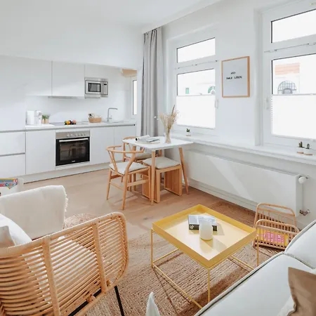 Fresena Bude 10 Apartament *