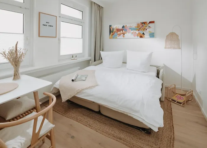 Fresena Bude 10 Apartment
